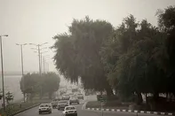 باد شدید تا کِی مهمان تهران است؟