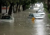 هشدار نارنجی برای سواحل هرمزگان و مازندران/خطر سیل و صاعقه در کمین ۸ استان