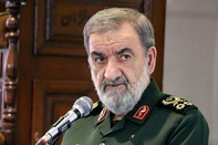 محسن رضایی: آمریکا هیچ ارتباطی با تنگه هرمز ندارد